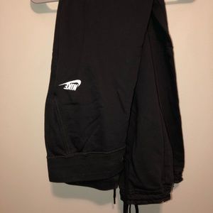 Nike Sweatpants